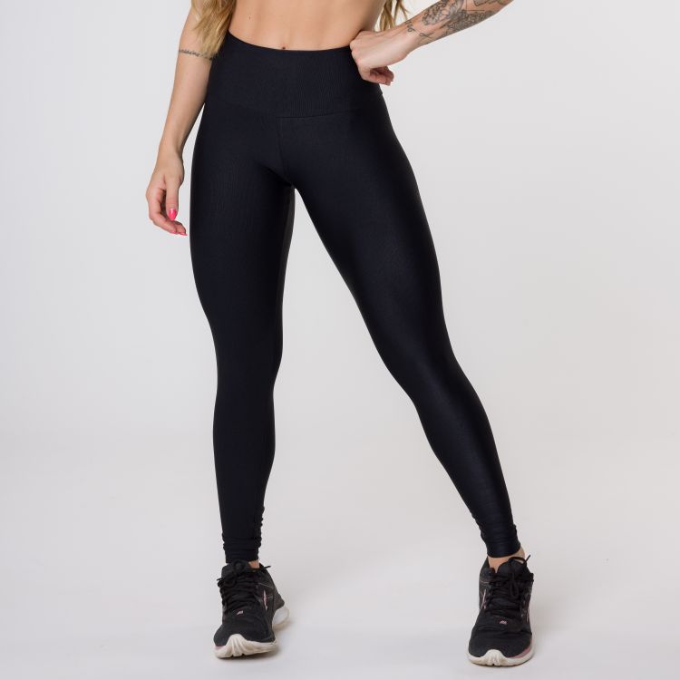 Calça Legging Fitness Canelada Com Bolso no Cós Preta